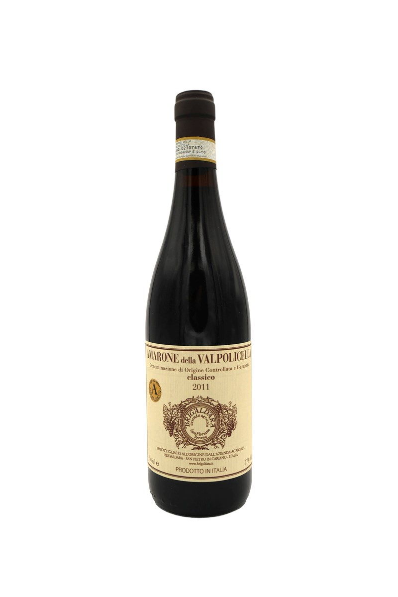 Bottle of wine Amarone della Valpolicella